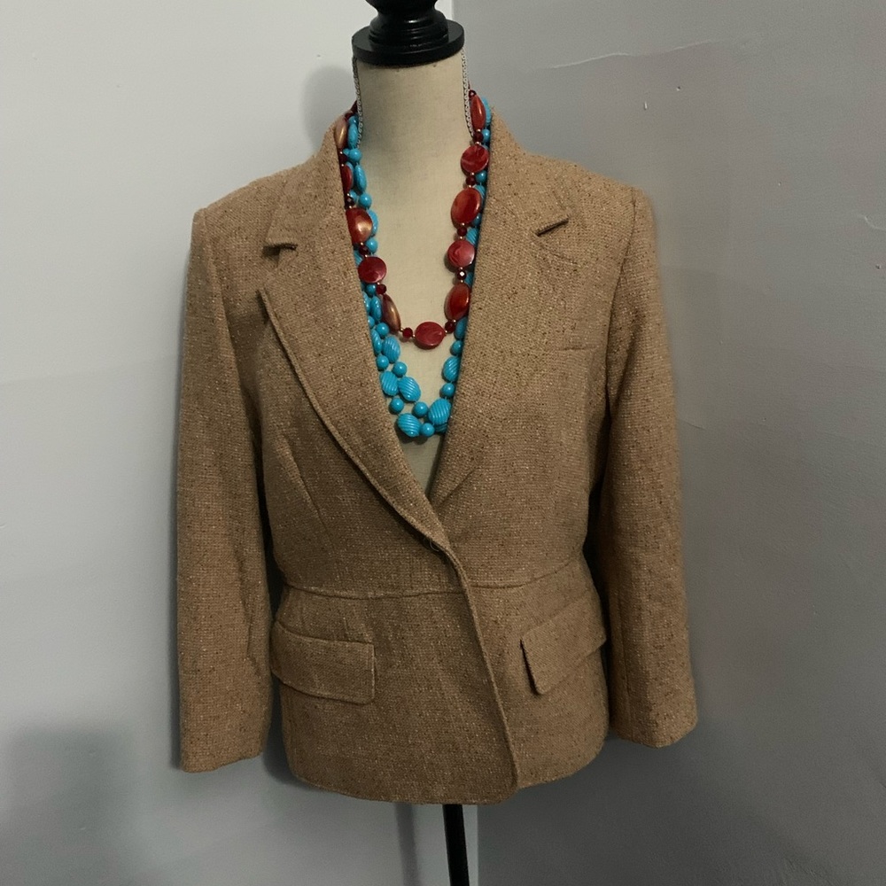 Daisy Fuentes Tan Blazer